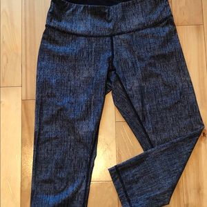 LULULEMON “luxtreme” Wunder-Under Crop